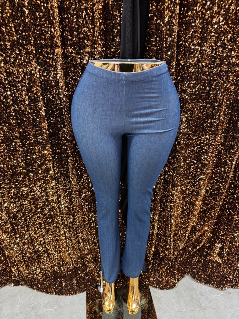 naked wardrobe Slim High-Rise Skinny Jeans in Blue Wash
